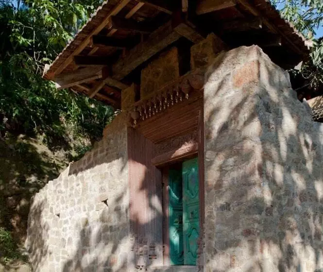 Hotel The Kandy Samadhi Centre