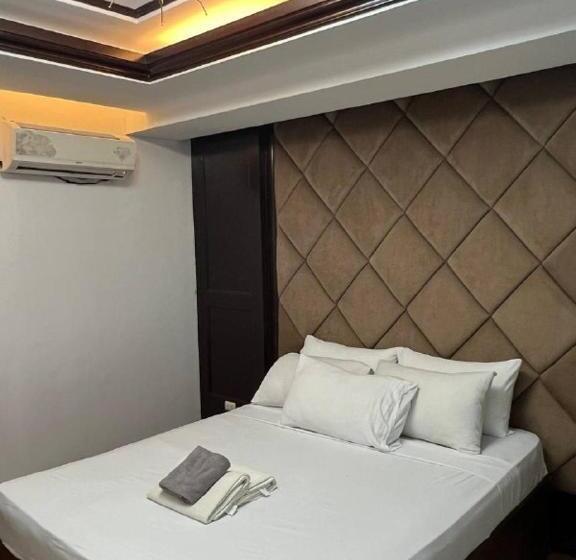 Kay Hotel And Residences