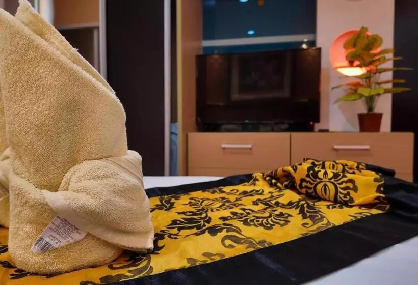 Kay Hotel And Residences