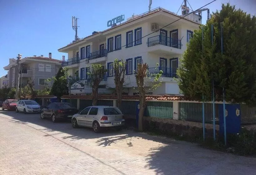 Hostel Marigold Otel