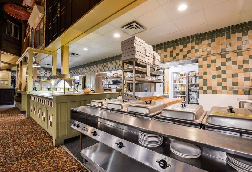 모텔 Canadas Best Value Inn Whitecourt