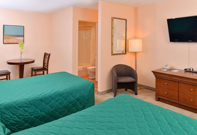 모텔 Canadas Best Value Inn Whitecourt