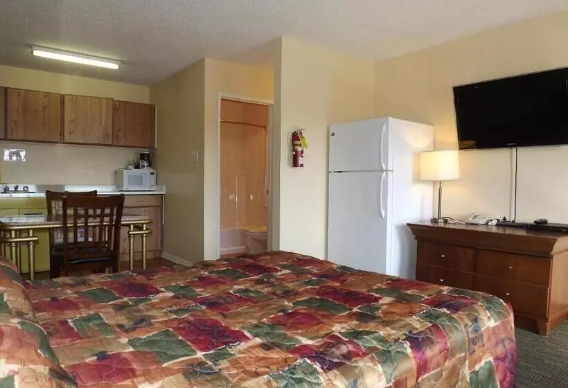 モーテル Canadas Best Value Inn Whitecourt