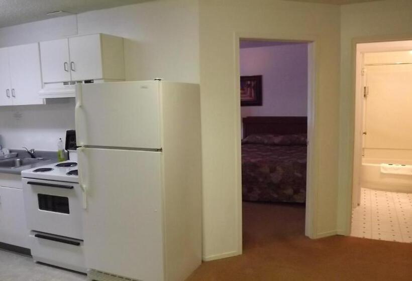 모텔 Canadas Best Value Inn Whitecourt