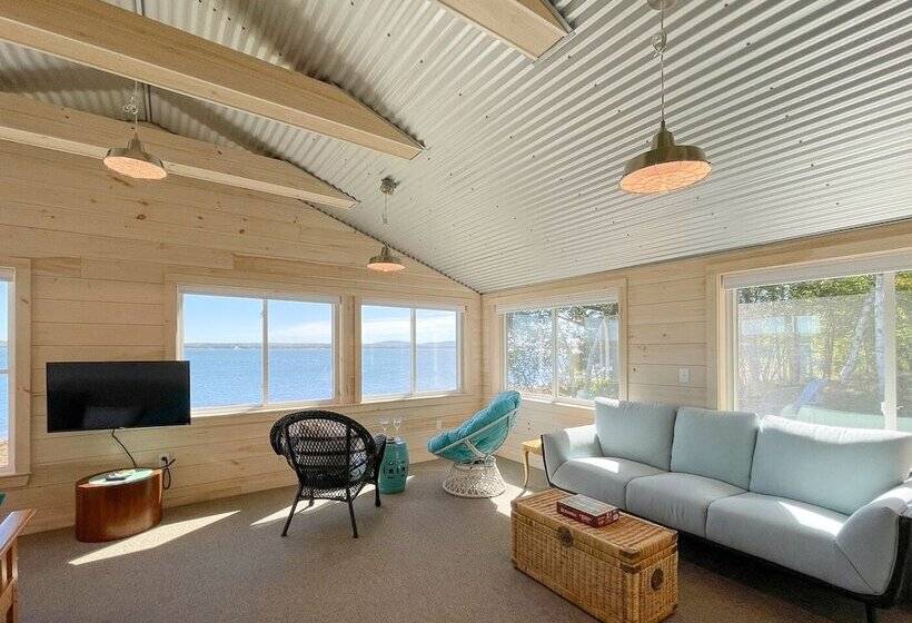 Acadia Bay Cottages