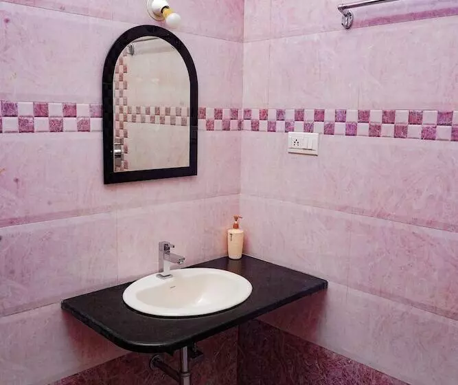 Aamiaismajoitus (B&B) Deva Maani Coorg Nature Holiday