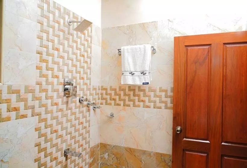 Aamiaismajoitus (B&B) Deva Maani Coorg Nature Holiday