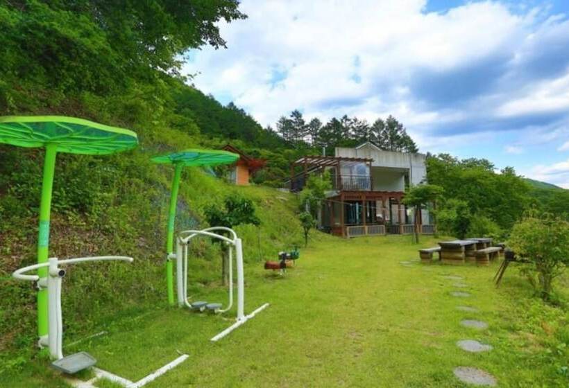 Gapyeong Fore House Pension