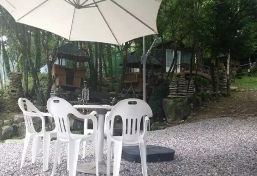 Geumdanggyegok Blue Mountain Pension