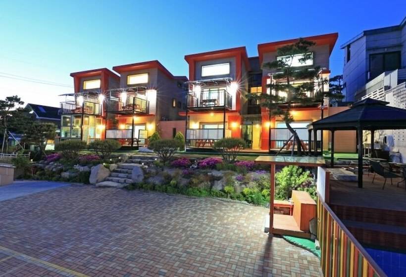 Gyeongju Beverly Hills Pension