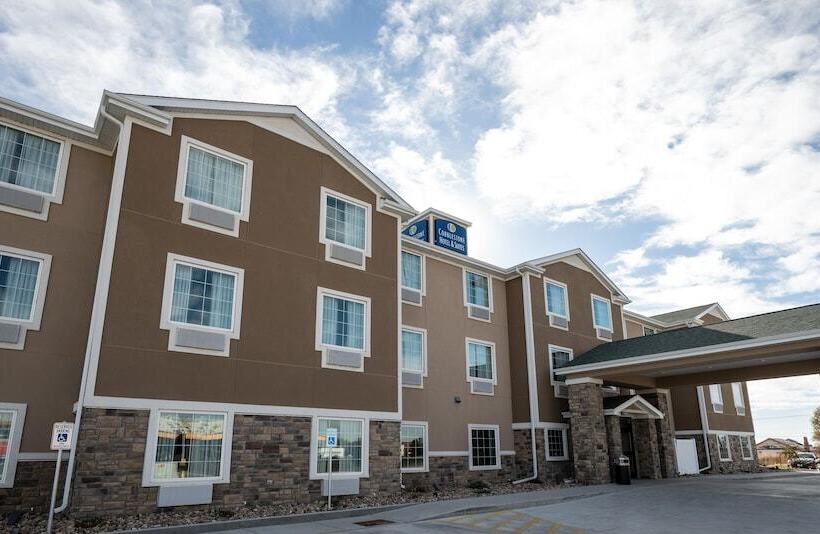 Cobblestone Hotel & Suites Lamar