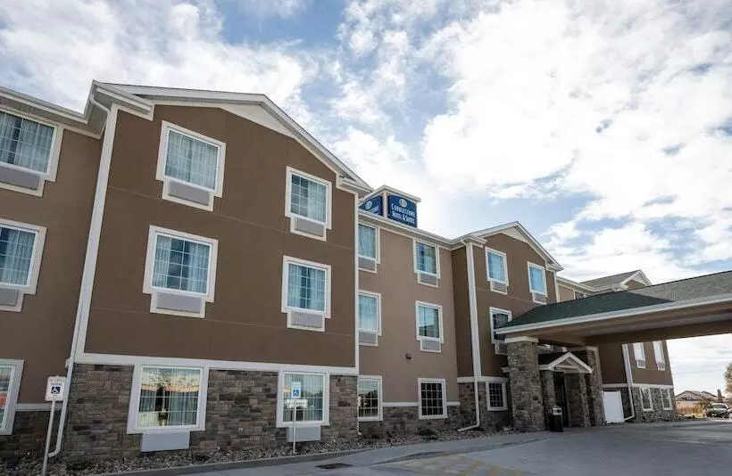 Cobblestone Hotel & Suites   Lamar