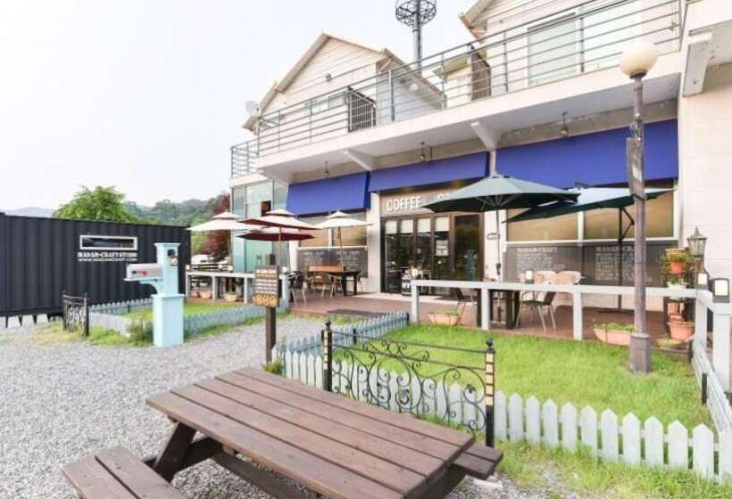 Hotel Gapyeong Holiday Caravan Park Pension