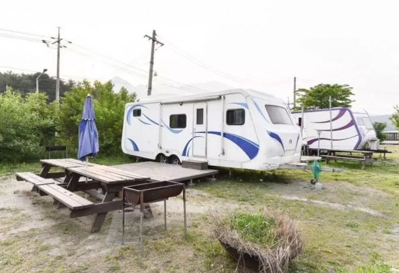 Hotelli Gapyeong Holiday Caravan Park Pension