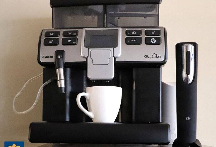 هتل La Rochelle Hôtel