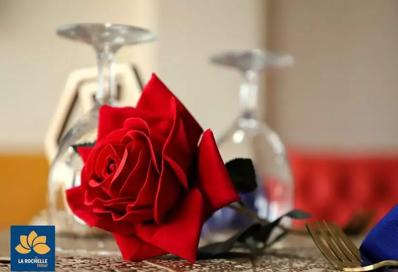 هتل La Rochelle Hôtel