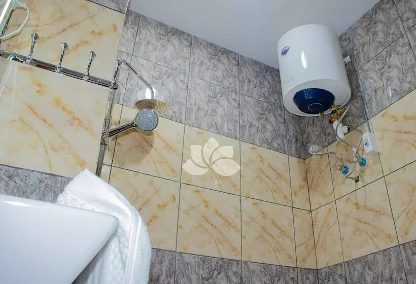 هتل La Rochelle Hôtel