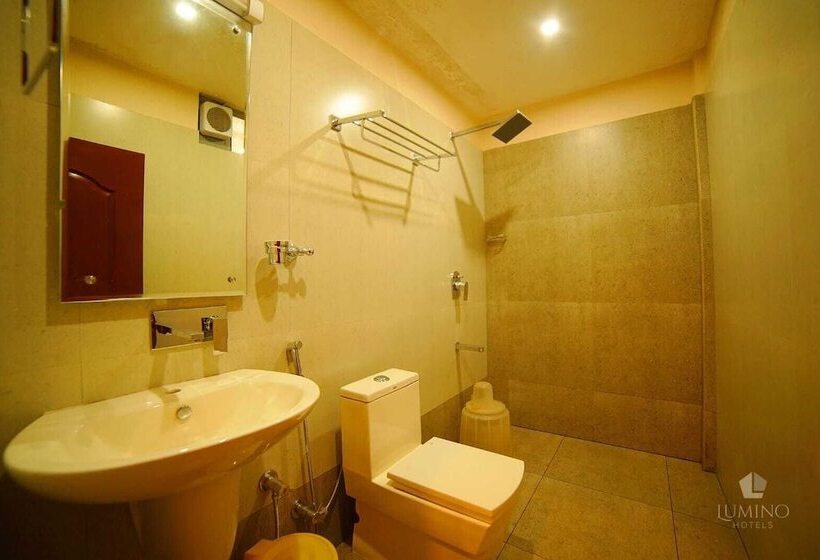 בית מלון כפרי Lumino Rainbow Munnar