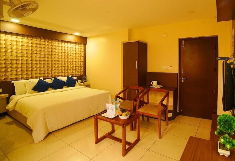 בית מלון כפרי Lumino Rainbow Munnar