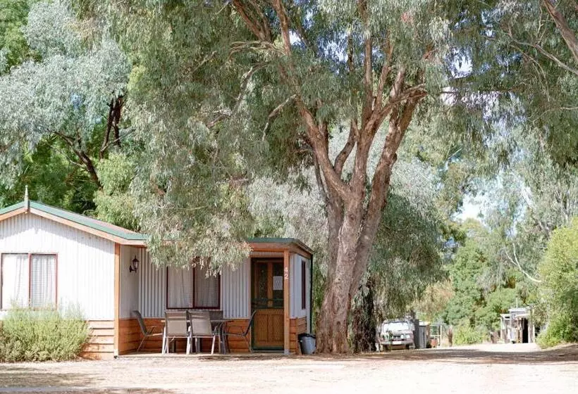 Hotelli Mansfield Lakeside