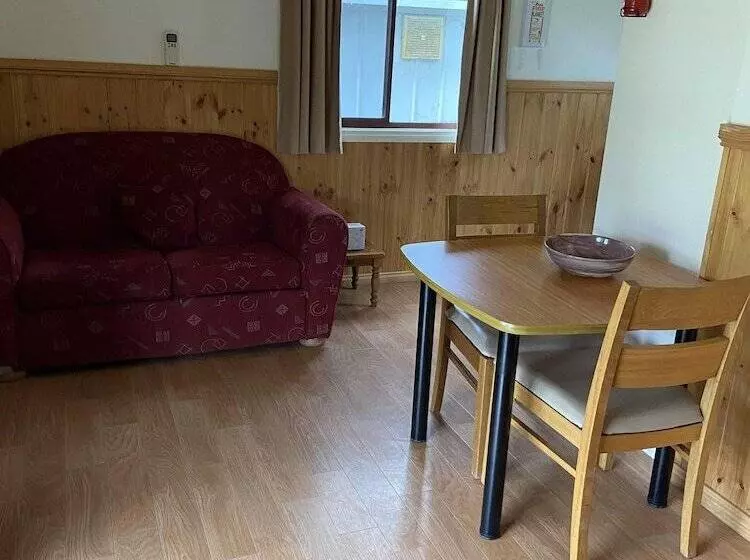 Hotelli Mansfield Lakeside