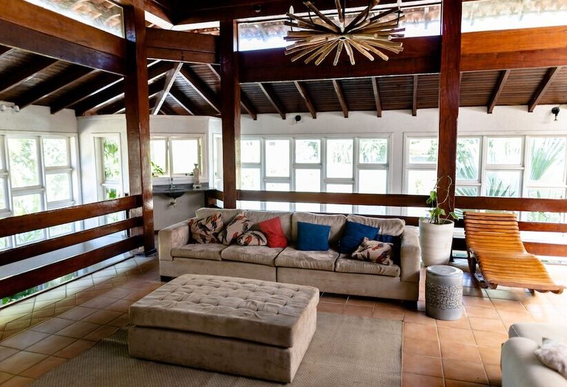 호텔 Pousada Camburizinho