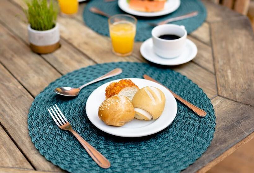 호텔 Pousada Camburizinho