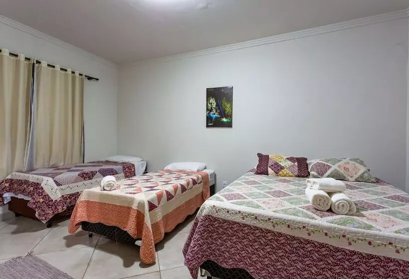 ホテル Pousada Salomé