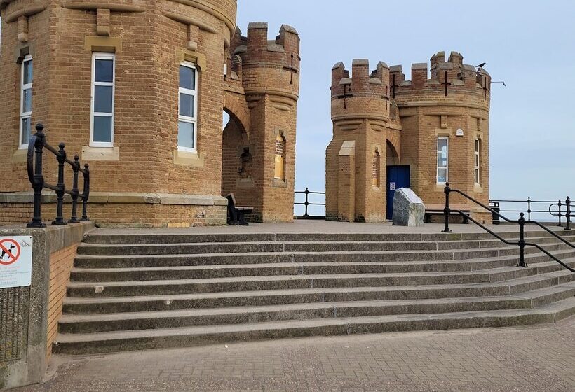 בית מלון כפרי Remarkable 3 Bed House In Hull