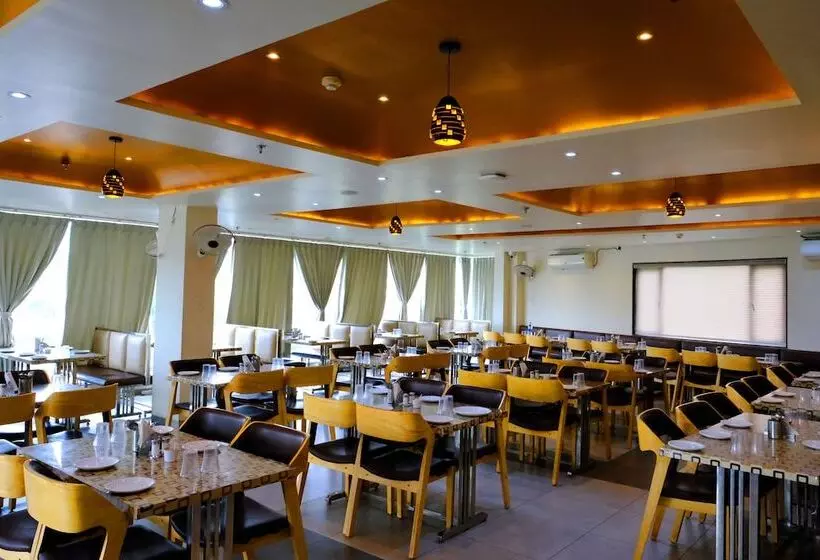 ホテル Sai Inn