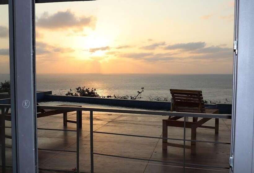 Отель Sea Horizon Resort