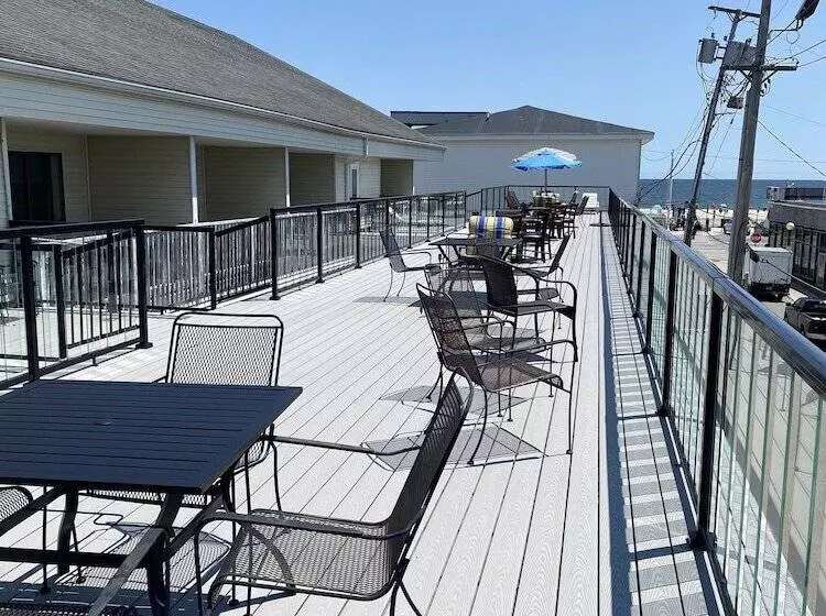 Hotelli Ships Inn