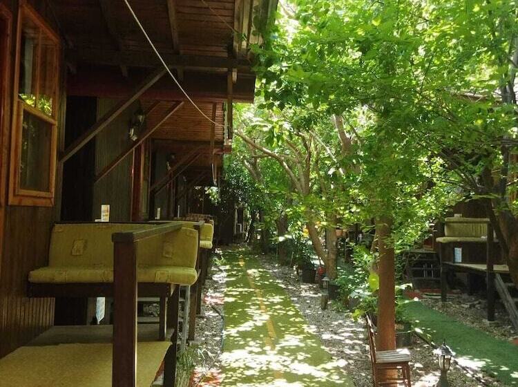 هتل Zakkum Pansiyon