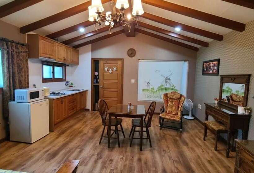 Jecheon Dream Lake Pension