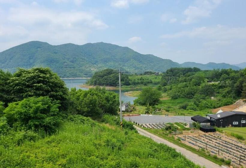 Jecheon Dream Lake Pension