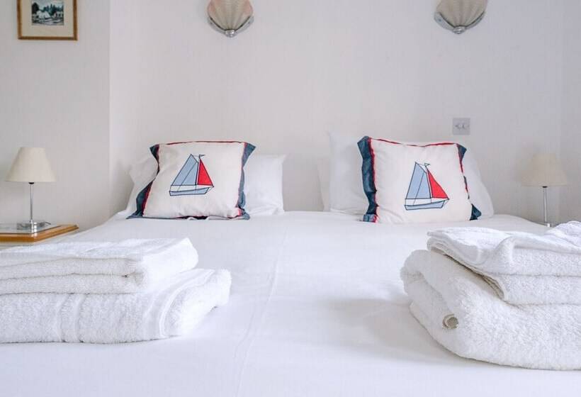 Longshore, Aldeburgh