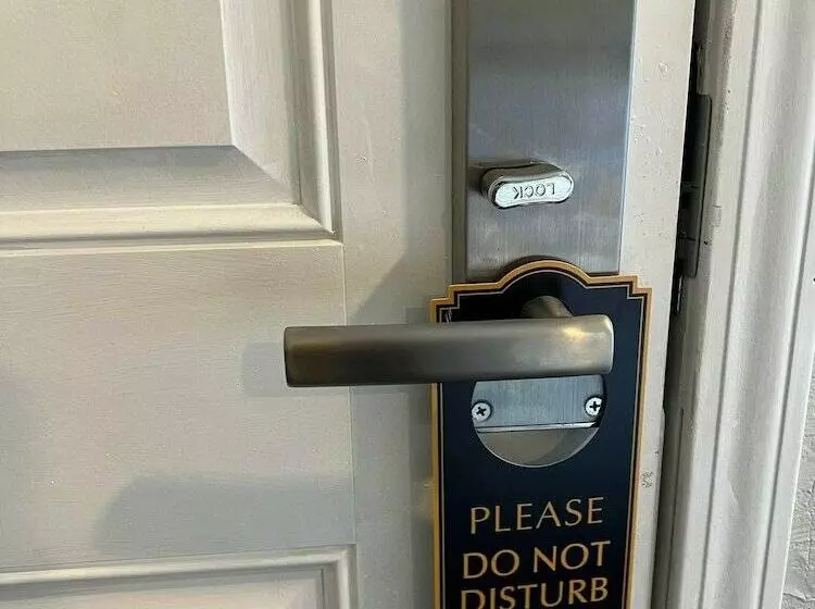 Motelli Maple Tree Inn