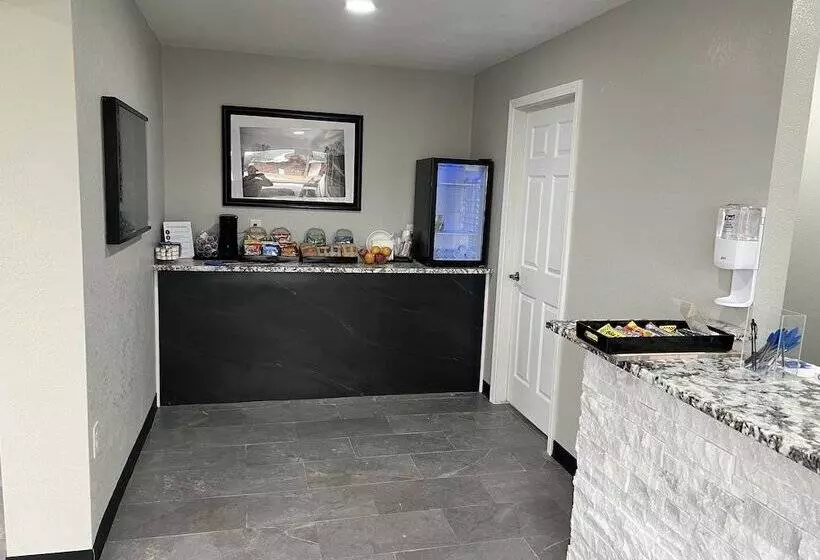 Motelli Maple Tree Inn