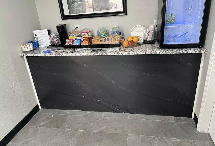 Motelli Maple Tree Inn