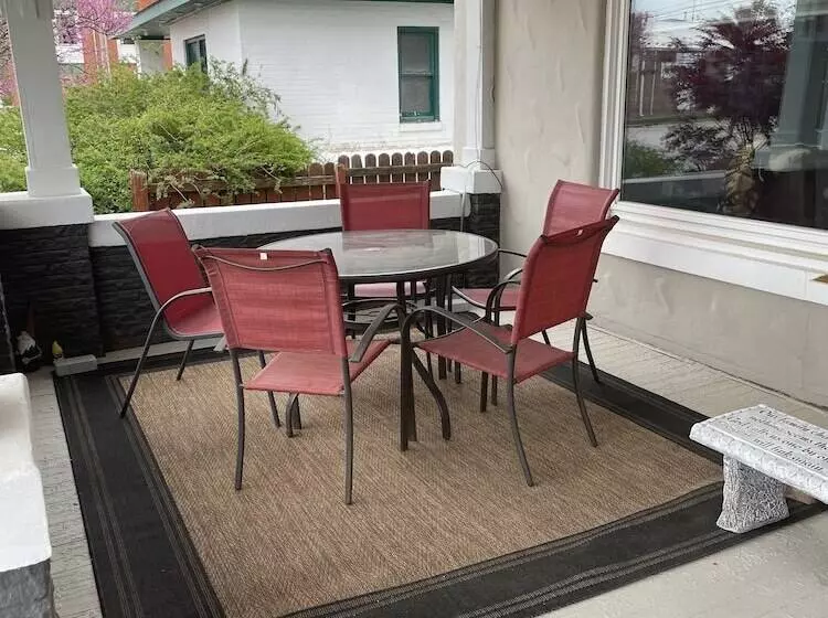 Patrick S Bed And Breakfast