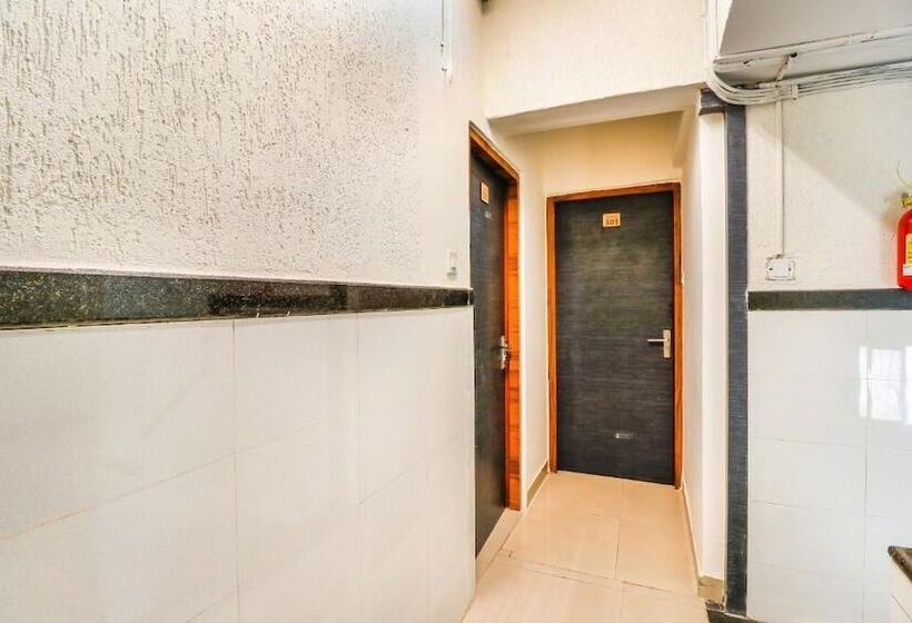 膳宿费 Crystal Inn