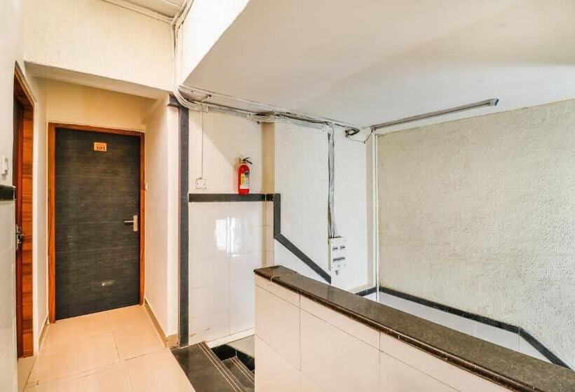 膳宿费 Crystal Inn