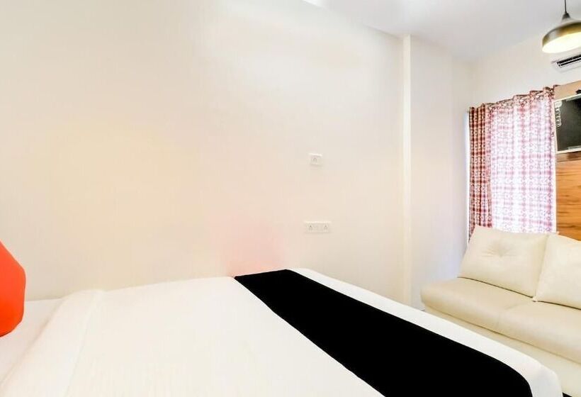 膳宿费 Crystal Inn