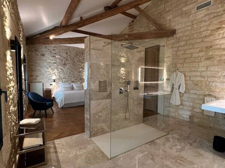 Pensão Domaine De La Trinité