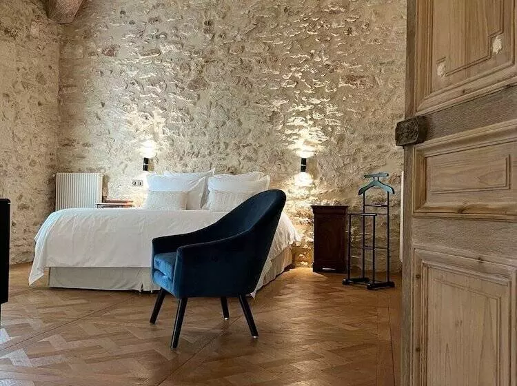 Majatalo Domaine De La Trinité