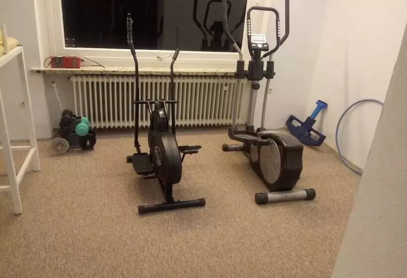 ペンション Gästehaus Und Fitness Haus Bergquell