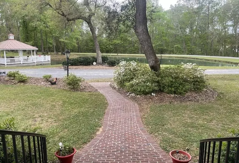 Majatalo Stroble Paradise