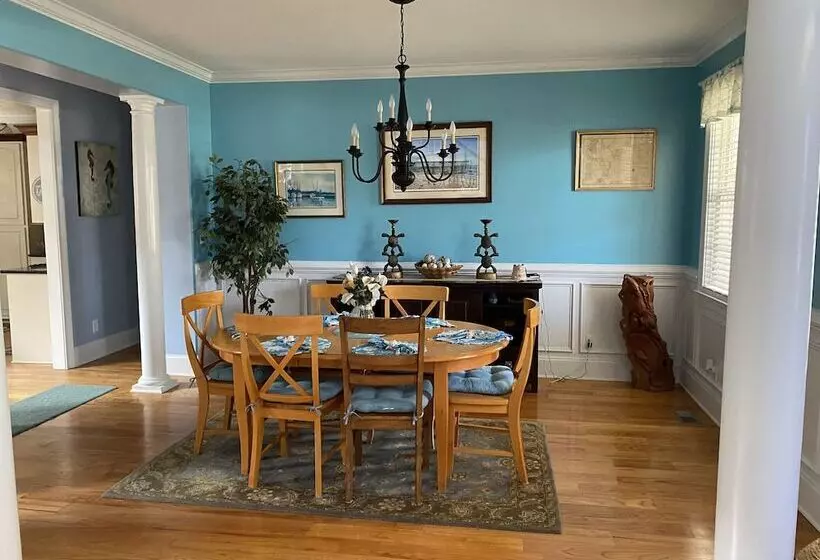 Majatalo Stroble Paradise