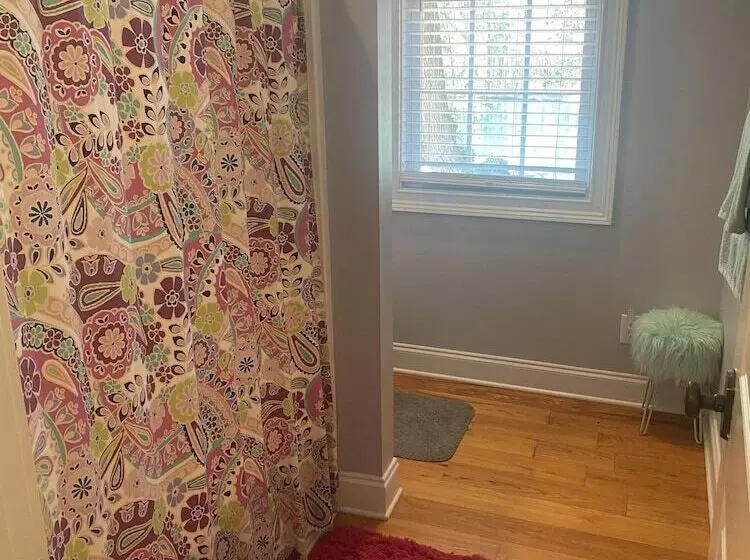 Majatalo Stroble Paradise