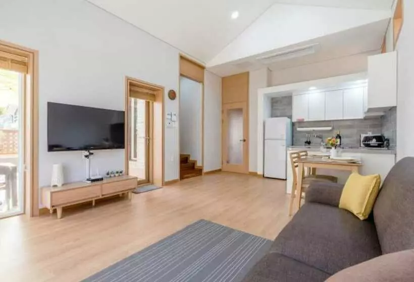 ペンション Taean Ocean Terrace Pool Villa
